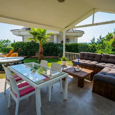 Milez Sultan Luxury By Solo أولدينيس