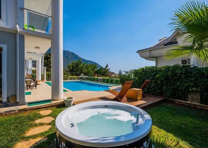 Milez Sultan Luxury By Solo فيلة *