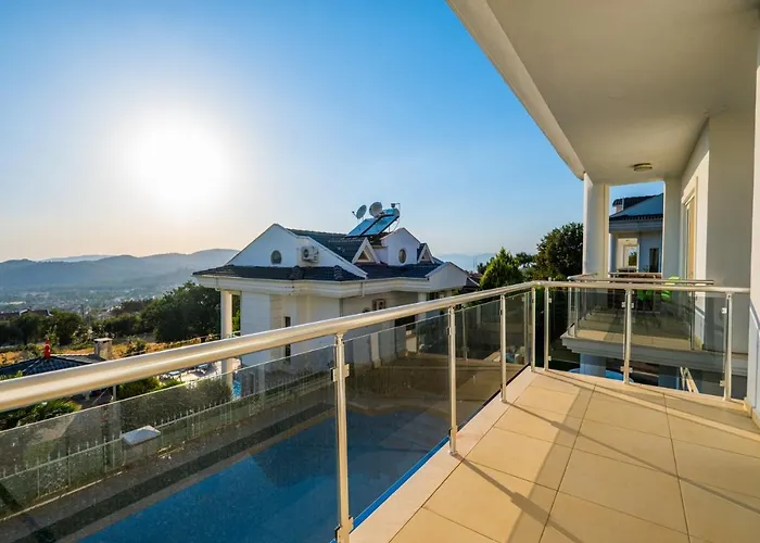 فيلة Milez Sultan Luxury By Solo أولدينيس