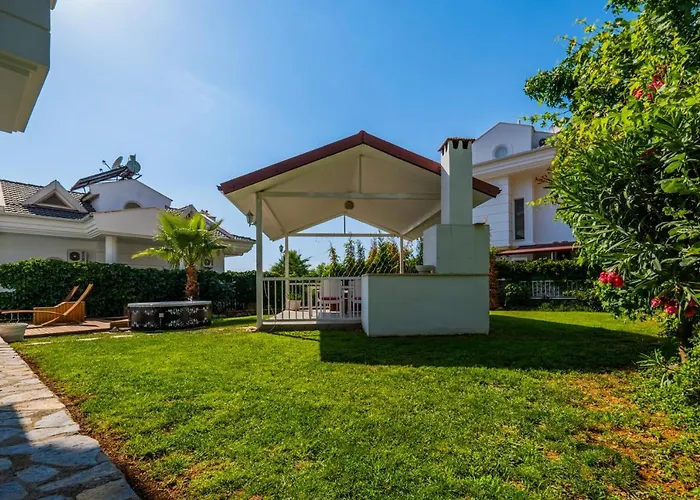 فيلة Milez Sultan Luxury By Solo